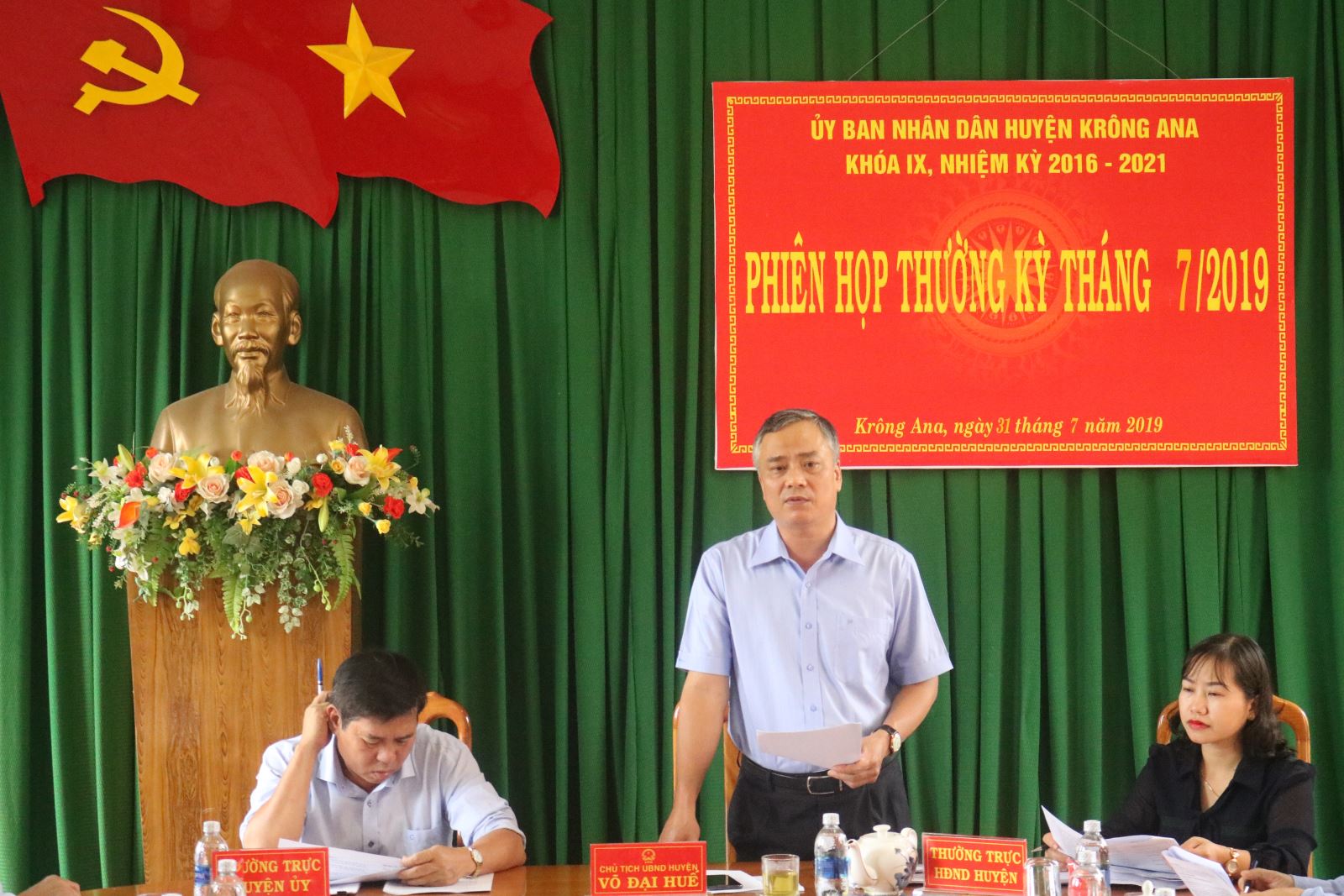 Phiên họp UBND huyện thường kỳ tháng 7/2019