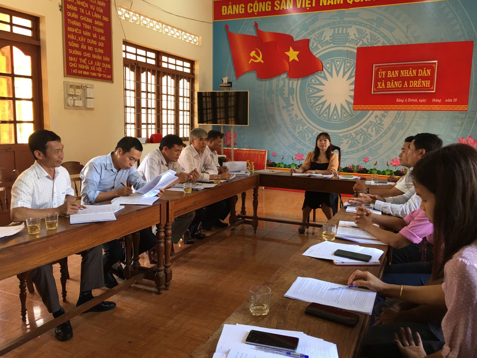 HĐND huyện giám sát công tác cải cách hành chính tại xã Băng A Drênh 