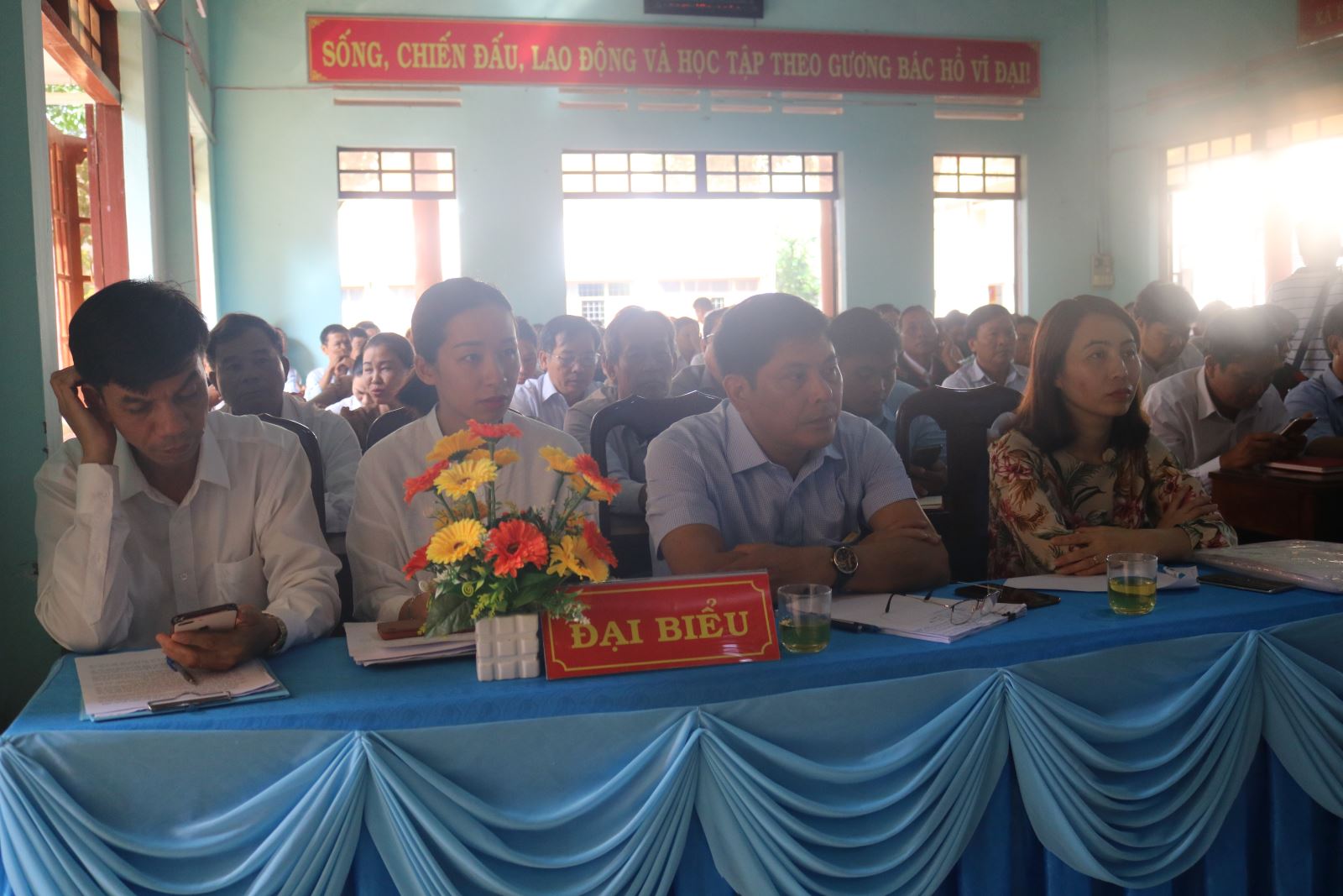 Đoàn Đại biểu Quốc hội tỉnh Đắk Lắk tiếp xúc cử tri huyện Krông Ana  sau kỳ họp thứ Chín, Quốc hội khóa XIV