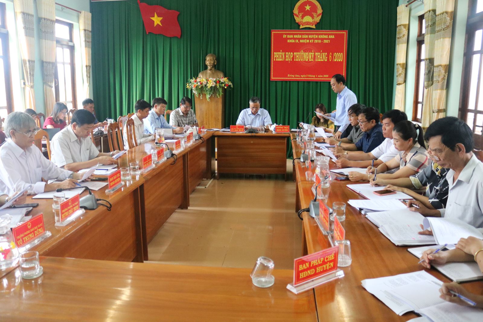 UBND huyện tổ chức phiên họp thường kỳ tháng 6/2020