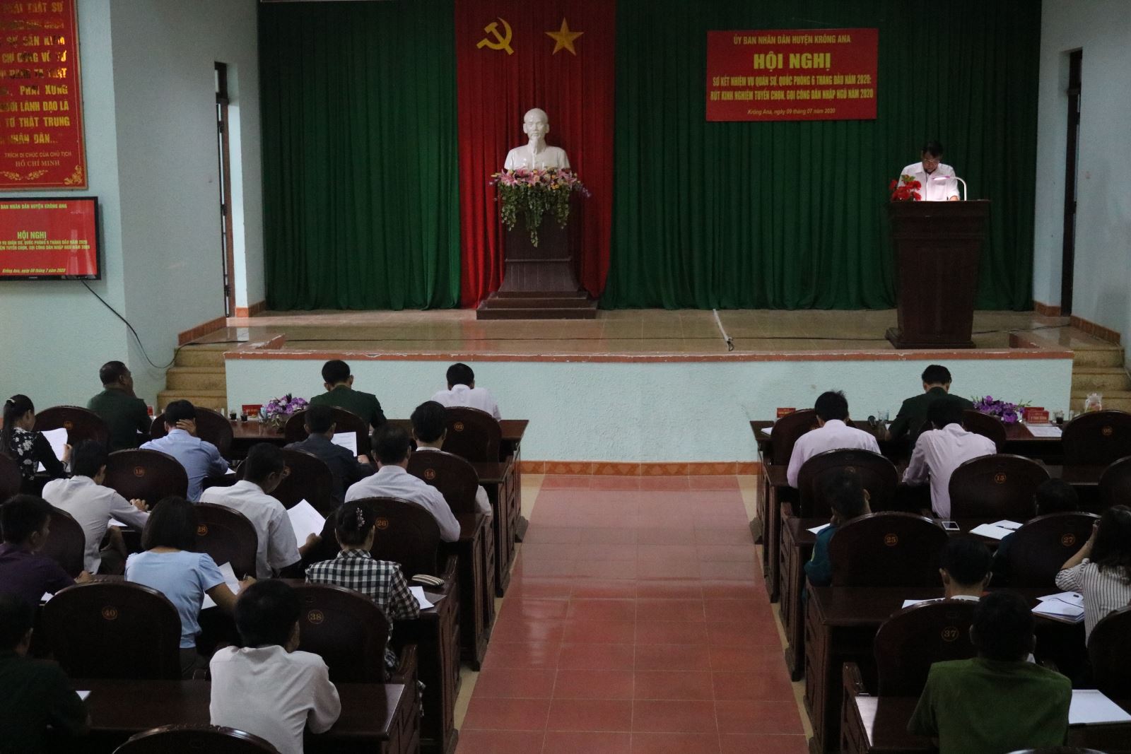 Hội nghị sơ kết nhiệm vụ quân sự, quốc phòng 6 tháng đầu năm 2020; rút kinh nghiệm tuyển chọn, gọi công dân nhập ngũ năm 2020