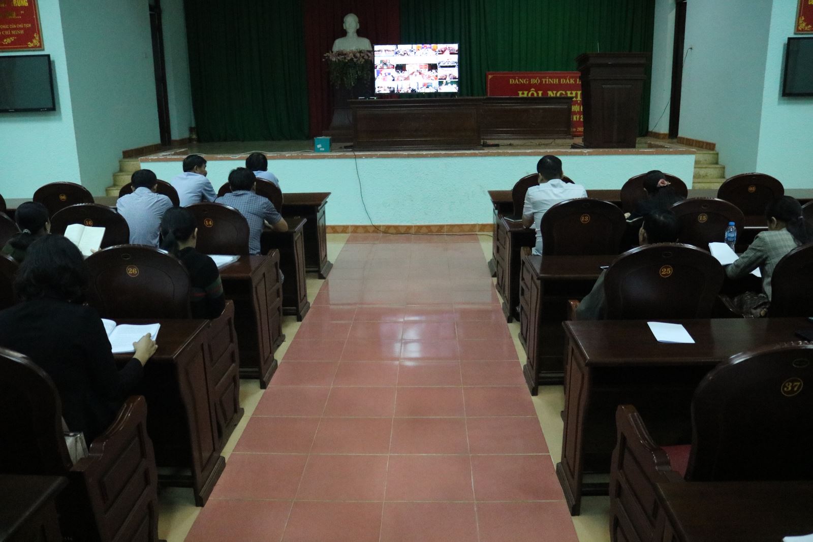 Hội nghị trực tuyến tập huấn nghiệp vụ công tác văn thư, lưu trữ