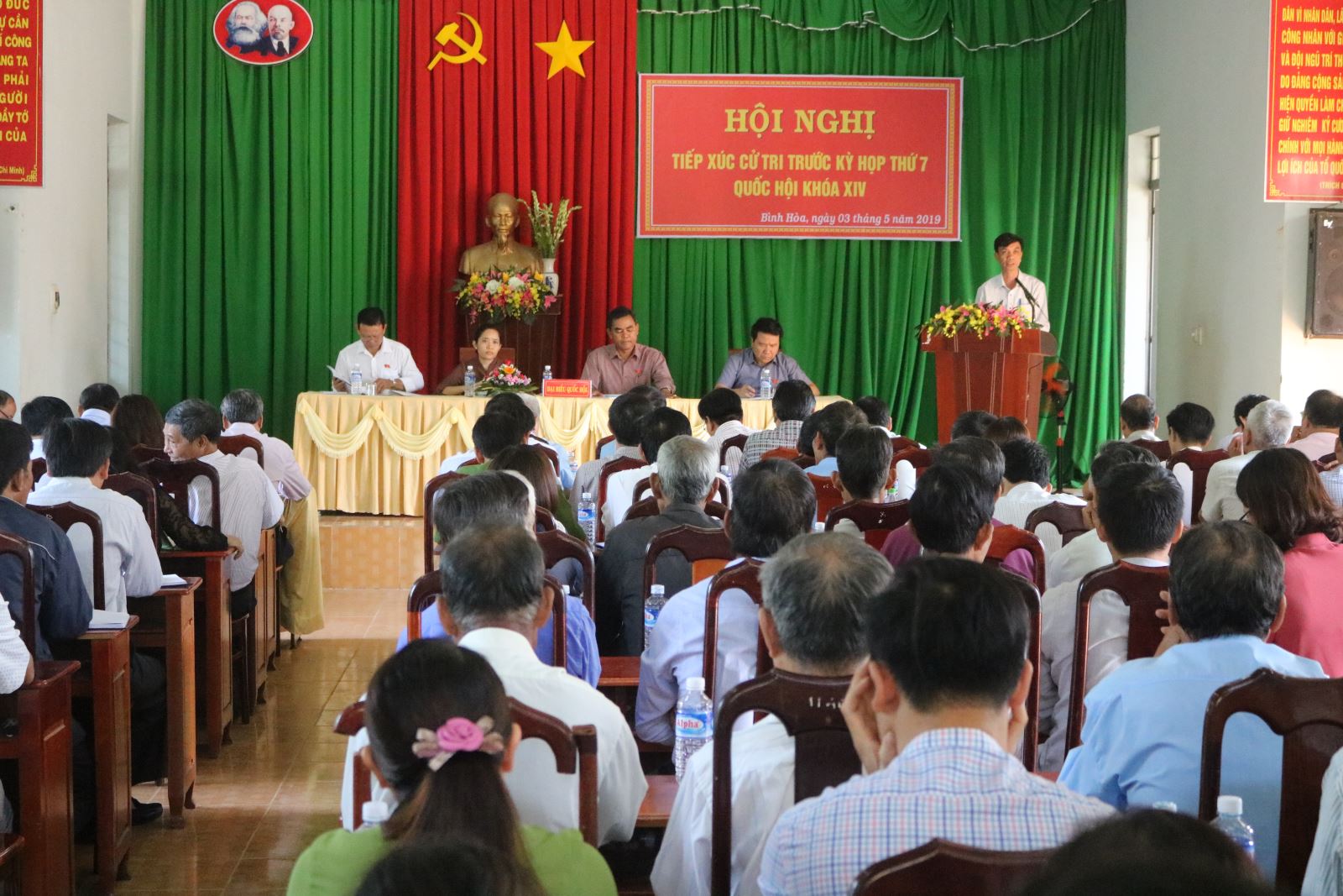 Đoàn Đại biểu Quốc hội tỉnh Đắk Lắk tiếp xúc cử tri trước Kỳ họp thứ 7, Quốc hội khóa XIV tại huyện Krông Ana