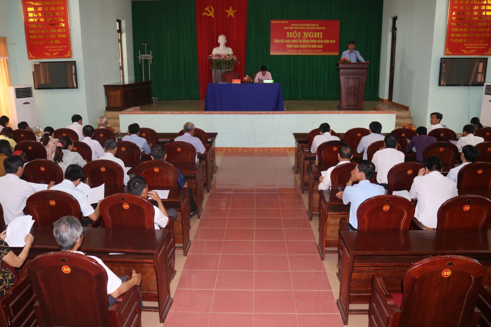 HỘI NGHỊ TỔNG KẾT HOẠT ĐỘNG TÍN DỤNG CHÍNH SÁCH NĂM 2019 VÀ TRIỂN KHAI NHIỆM VỤ NĂM 2020