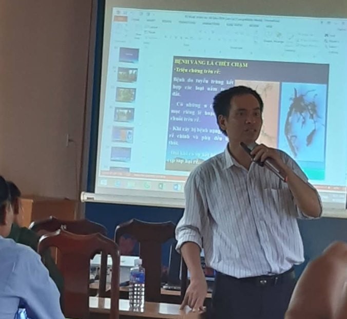 Tập huấn chuyển giao Khoa học kỹ thuật năm 2019 cho hội viên phụ nữ, nông dân, đoàn thanh niên huyện tại xã Ea Bông