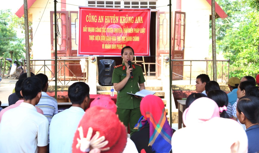 Công trình "Ngày chủ nhật tình nguyện" của tuổi trẻ Công an huyện Krông Ana (P1)