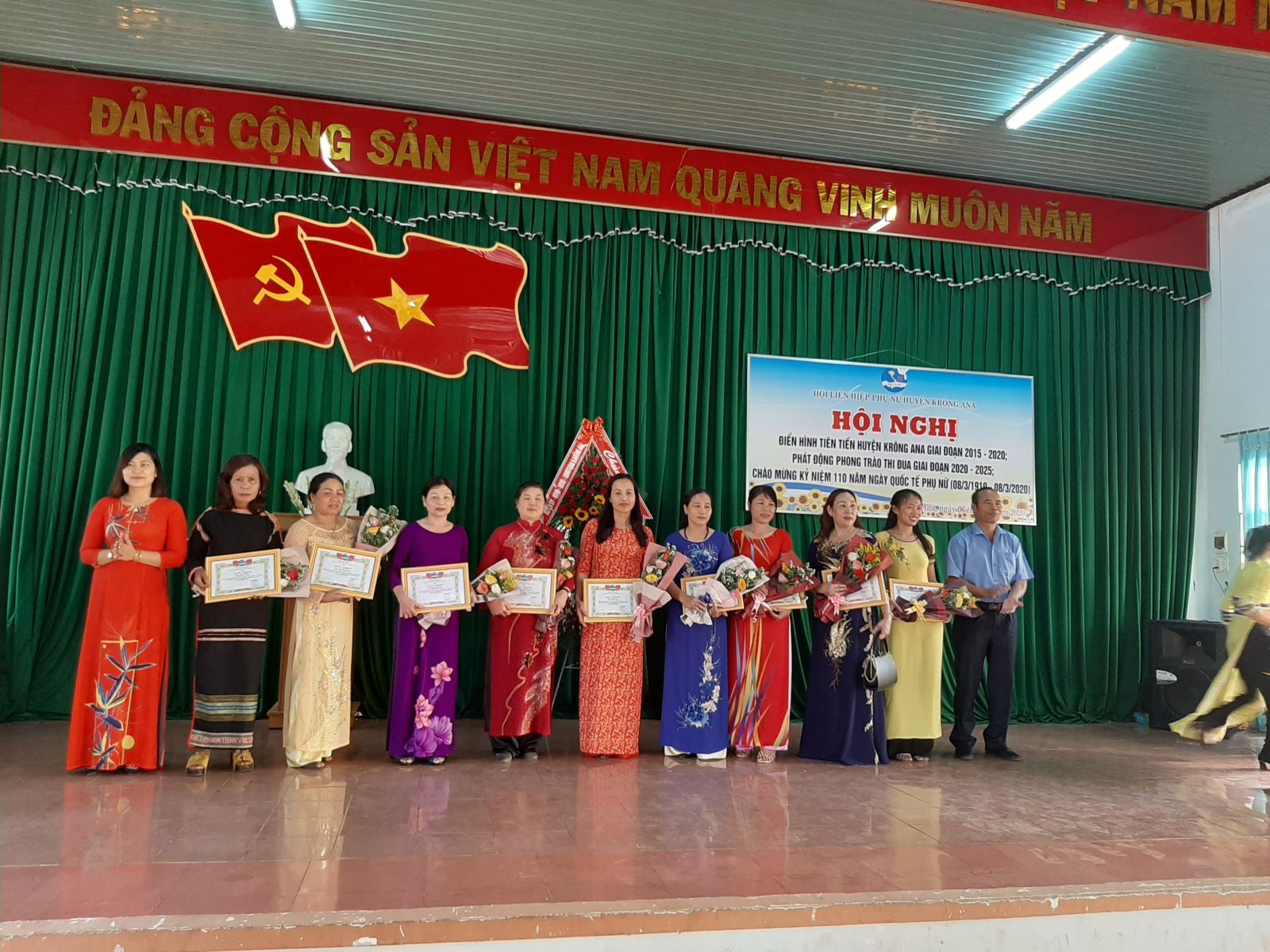  Hội LHPN huyện Krông Ana tổ chức Hội nghị điển hình tiên tiến giai đoạn 2015-2020, phát động phong trào thi đua giai đoạn 2020-2025.