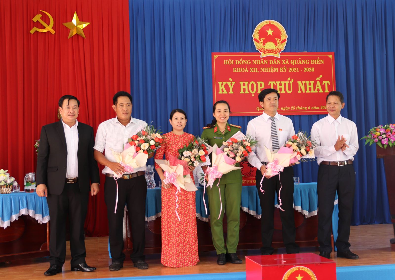 Kỳ họp thứ nhất HĐND xã Quảng Điền khóa XII, nhiệm kỳ 2021-2026