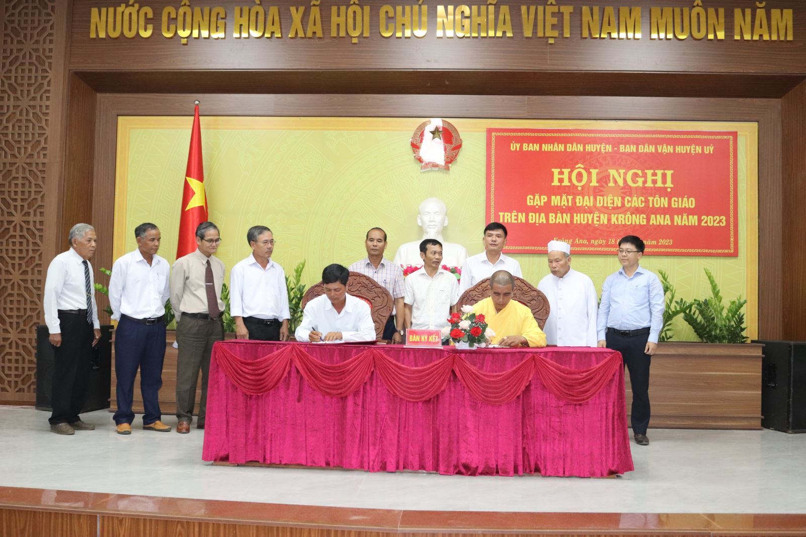 Hội nghị gặp mặt đại diện các tôn giáo trên địa bàn huyện Krông Ana năm 2023