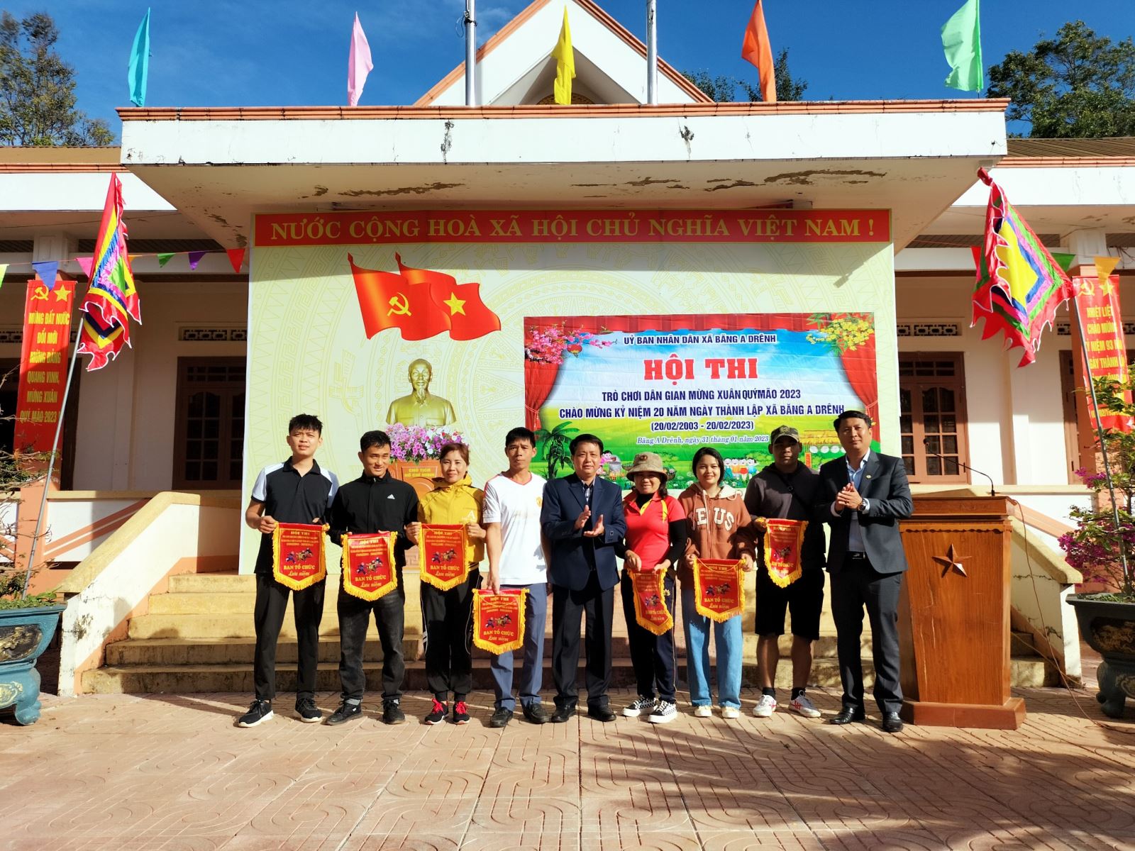 Xã Băng A Drênh: Sôi nổi hội thi các trò chơi dân gian  nhân dịp đầu xuân Quý Mão 2023