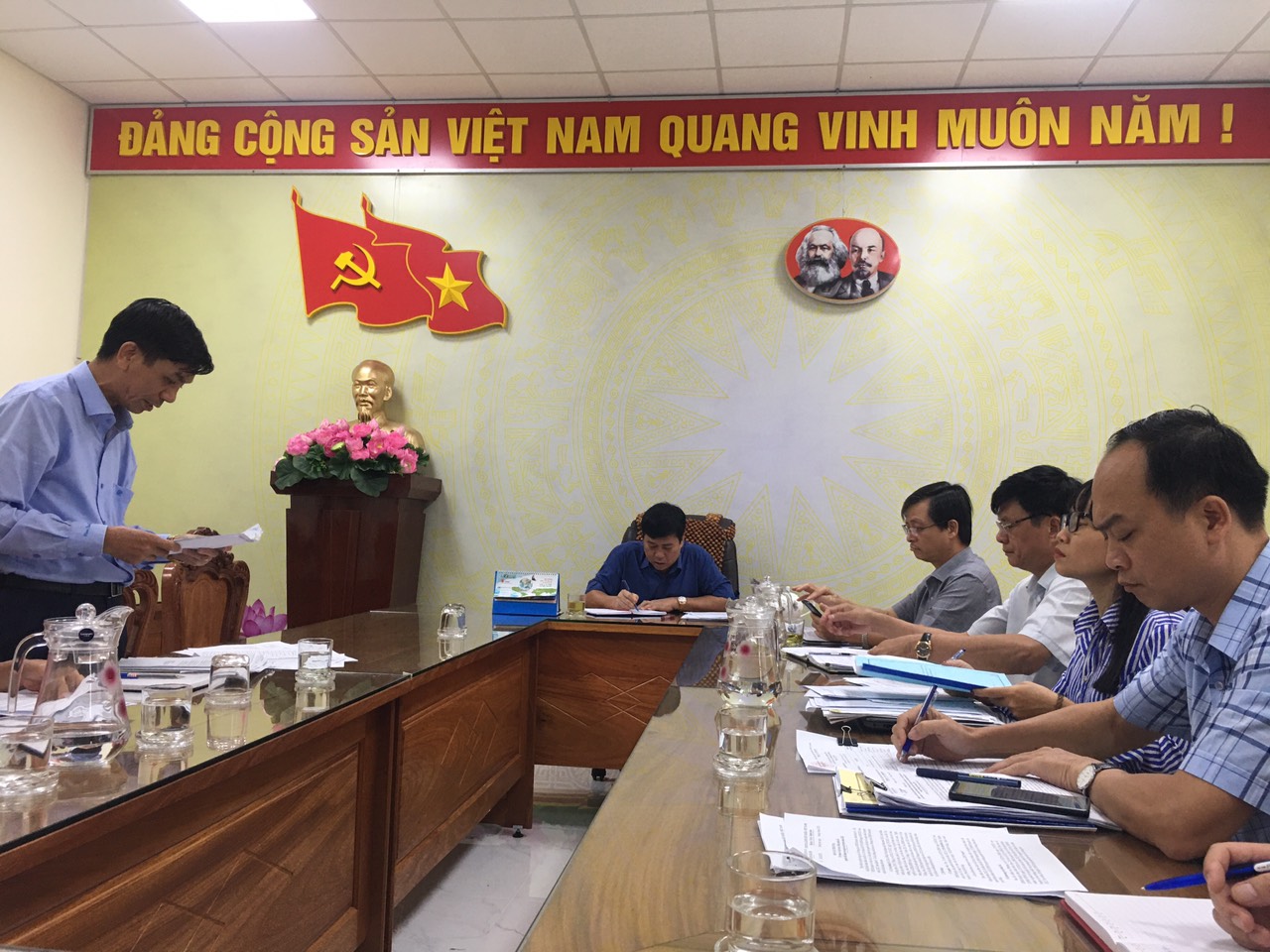 Thường trực HĐND huyện họp chuẩn bị các điều kiện tổ chức Kỳ họp thứ Sáu, HĐND huyện khoá X, nhiệm kỳ 2021-2026