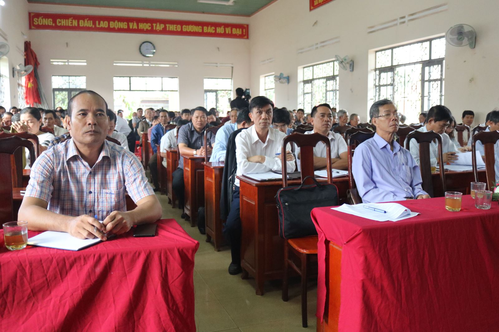 Đoàn Đại biểu Quốc hội tỉnh Đắk Lắk tiếp xúc cử tri sau Kỳ họp thứ 10 tại huyện Krông Ana