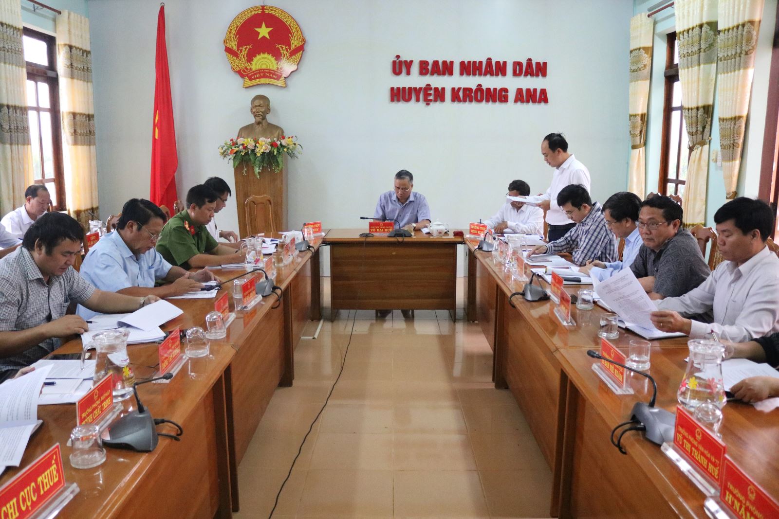 UBND huyện tổ chức phiên họp thường kỳ tháng 11 năm 2020