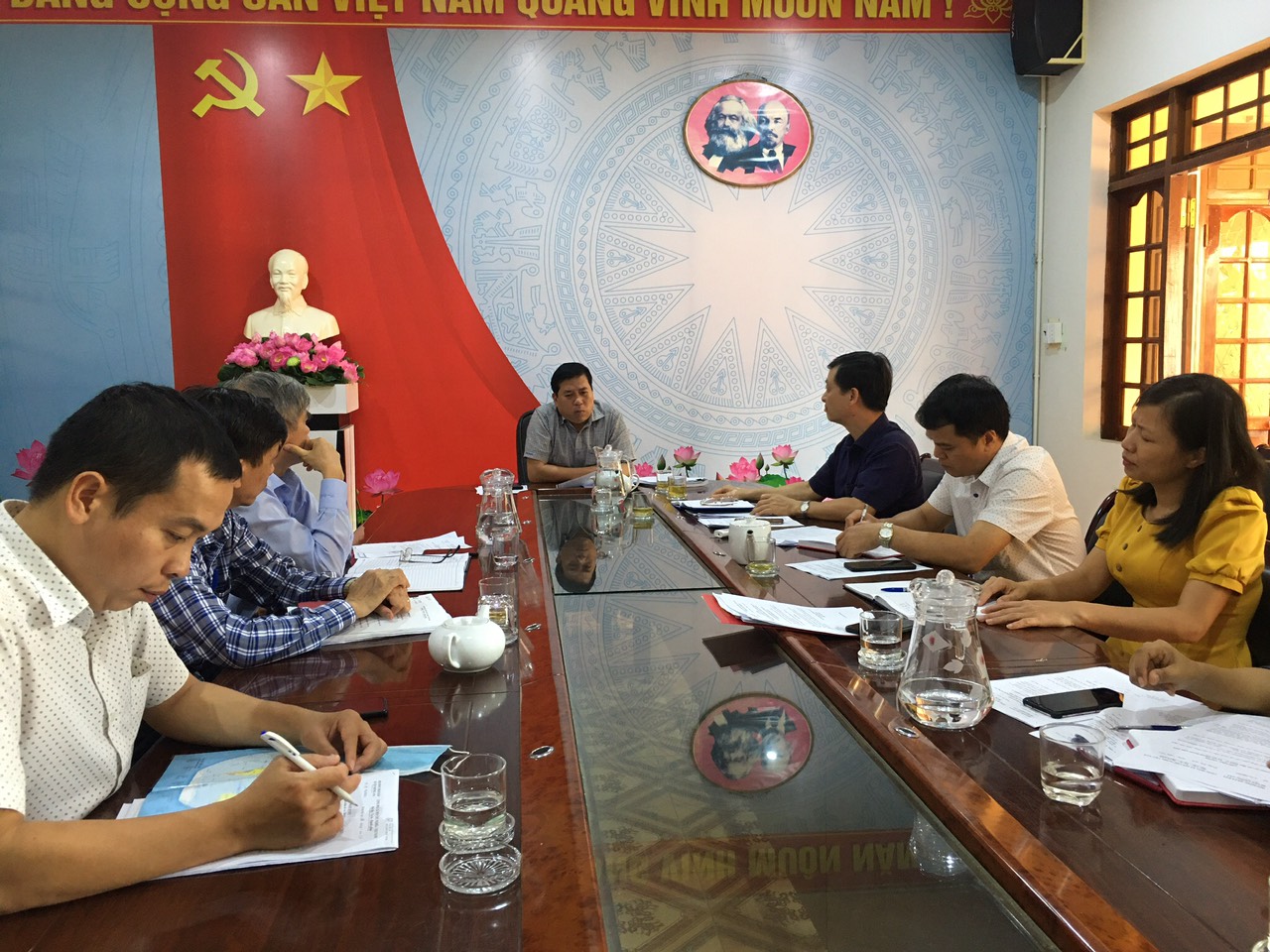 Thường trực HĐND huyện khóa X, nhiệm kỳ 2021-2026 tổ chức phiên họp thứ nhất 