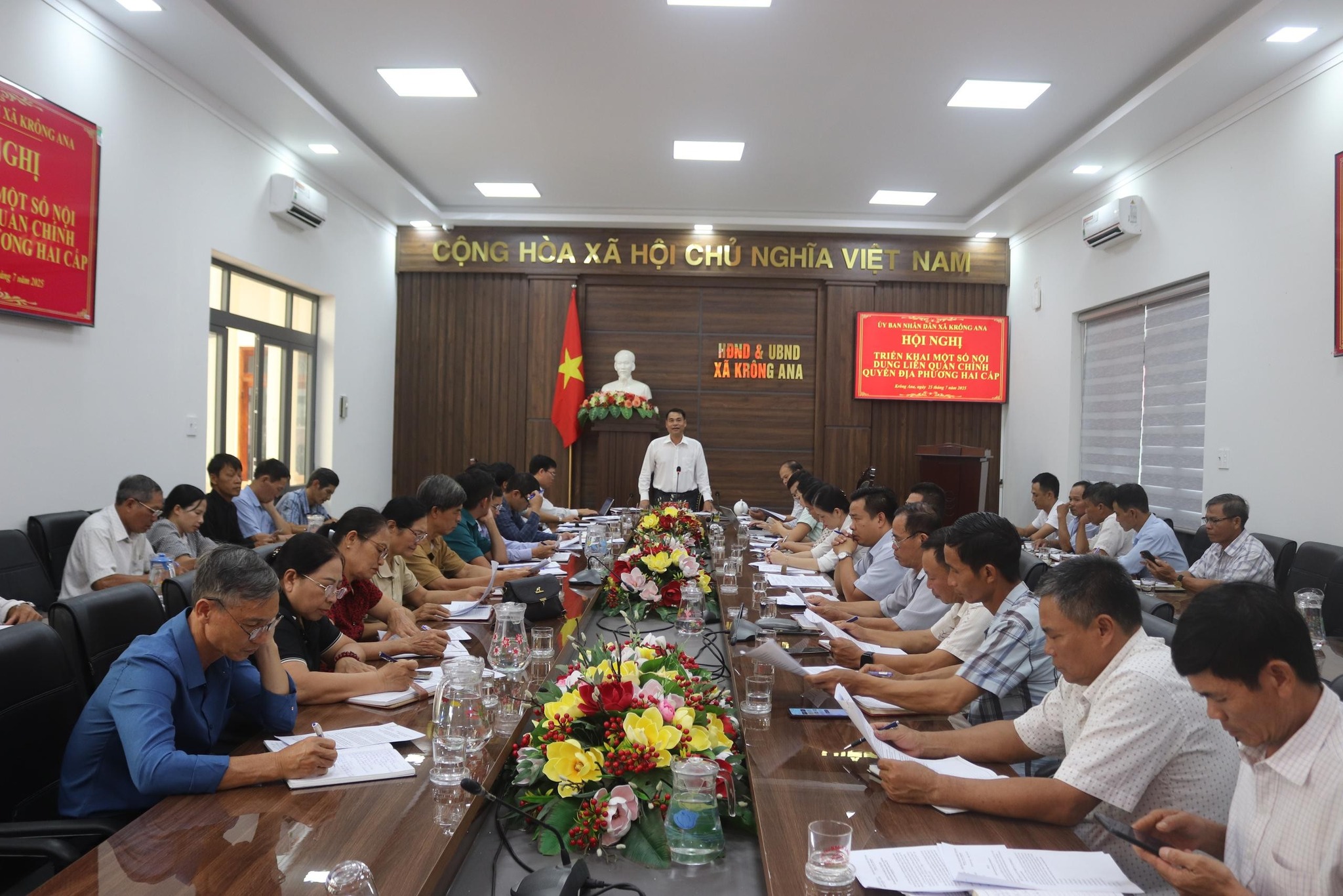 UBND xã Krông Ana tổ chức hội nghị triển khai một số nội dung liên quan đến việc thực hiện chính quyền địa phương hai cấp