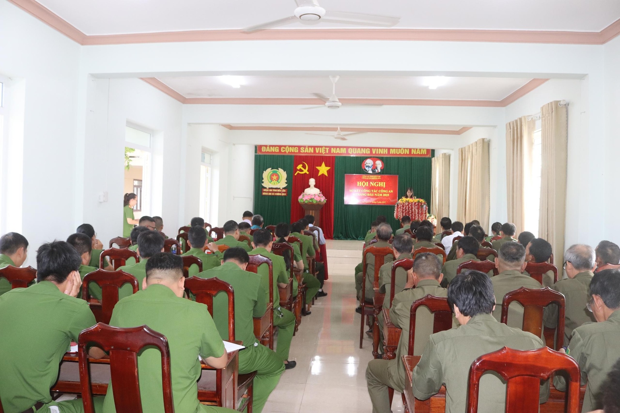 Hội nghị sơ kết công tác Công an 06 tháng đầu năm 2025