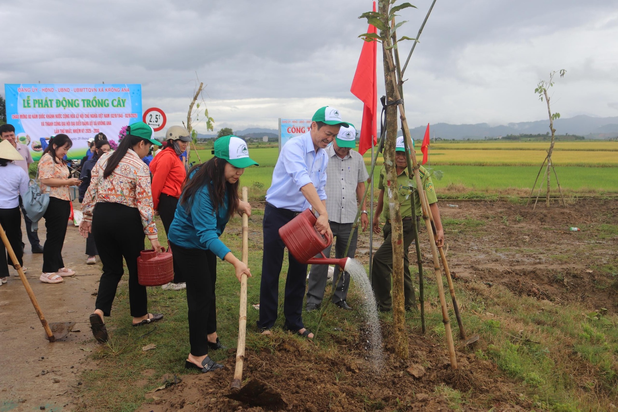 Phát động Lễ trồng cây kỷ niệm 80 năm Quốc khánh