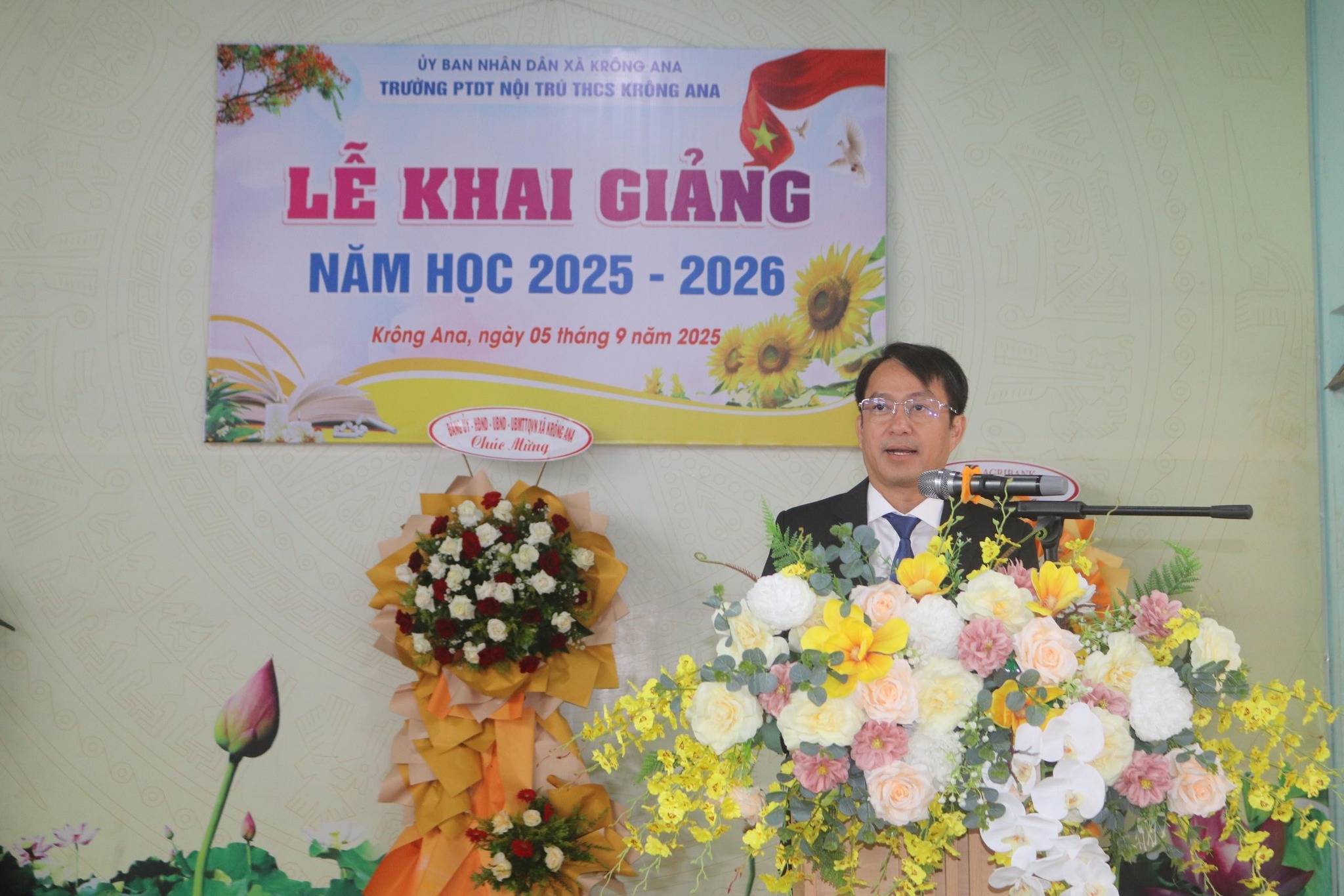 Trường Phổ thông Dân tộc Nội trú THCS Krông Ana long trọng tổ chức khai giảng năm học 2025-2026