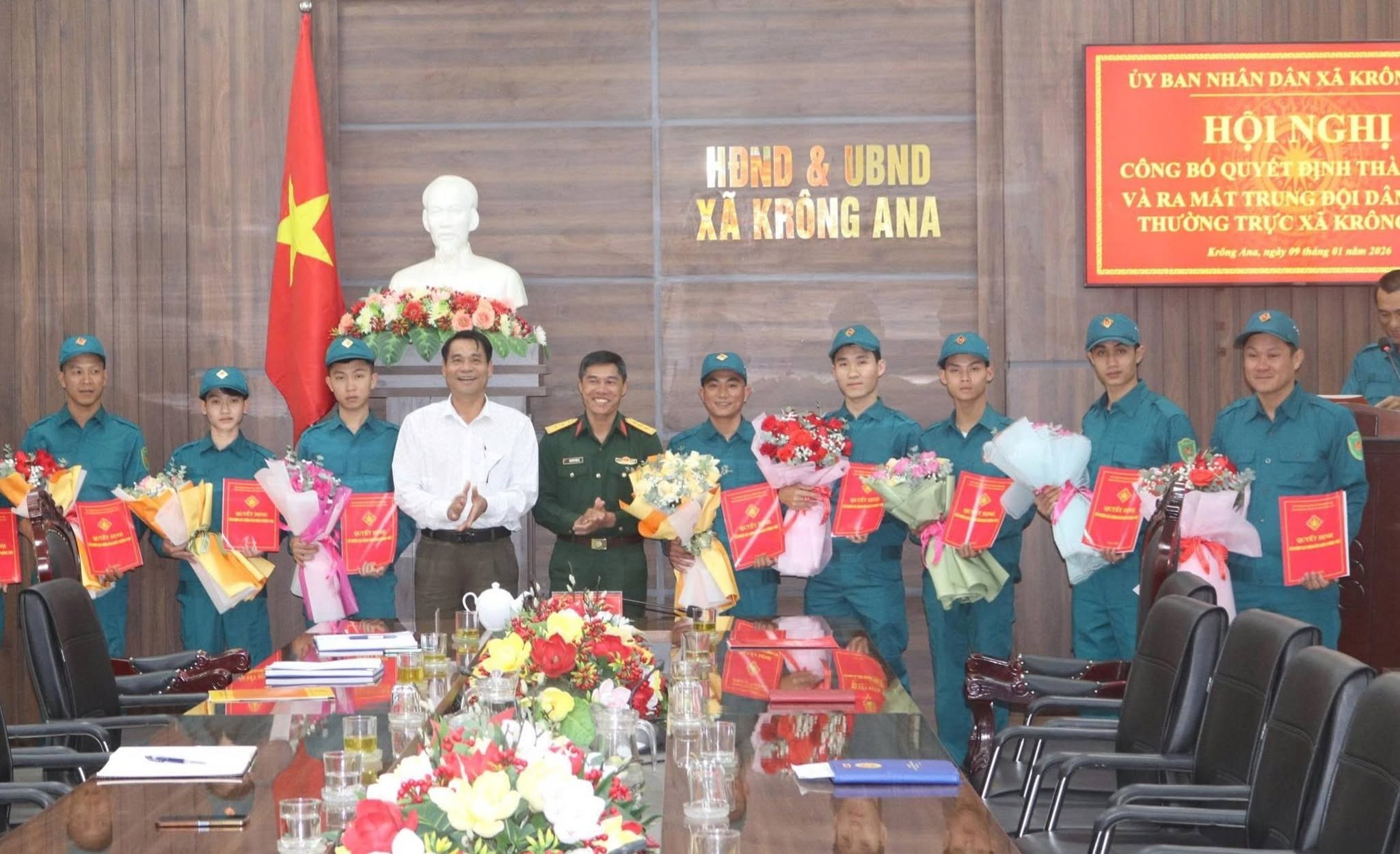 Lễ công bố quyết định và ra mắt lực lượng Dân quân thường trực xã Krông Ana