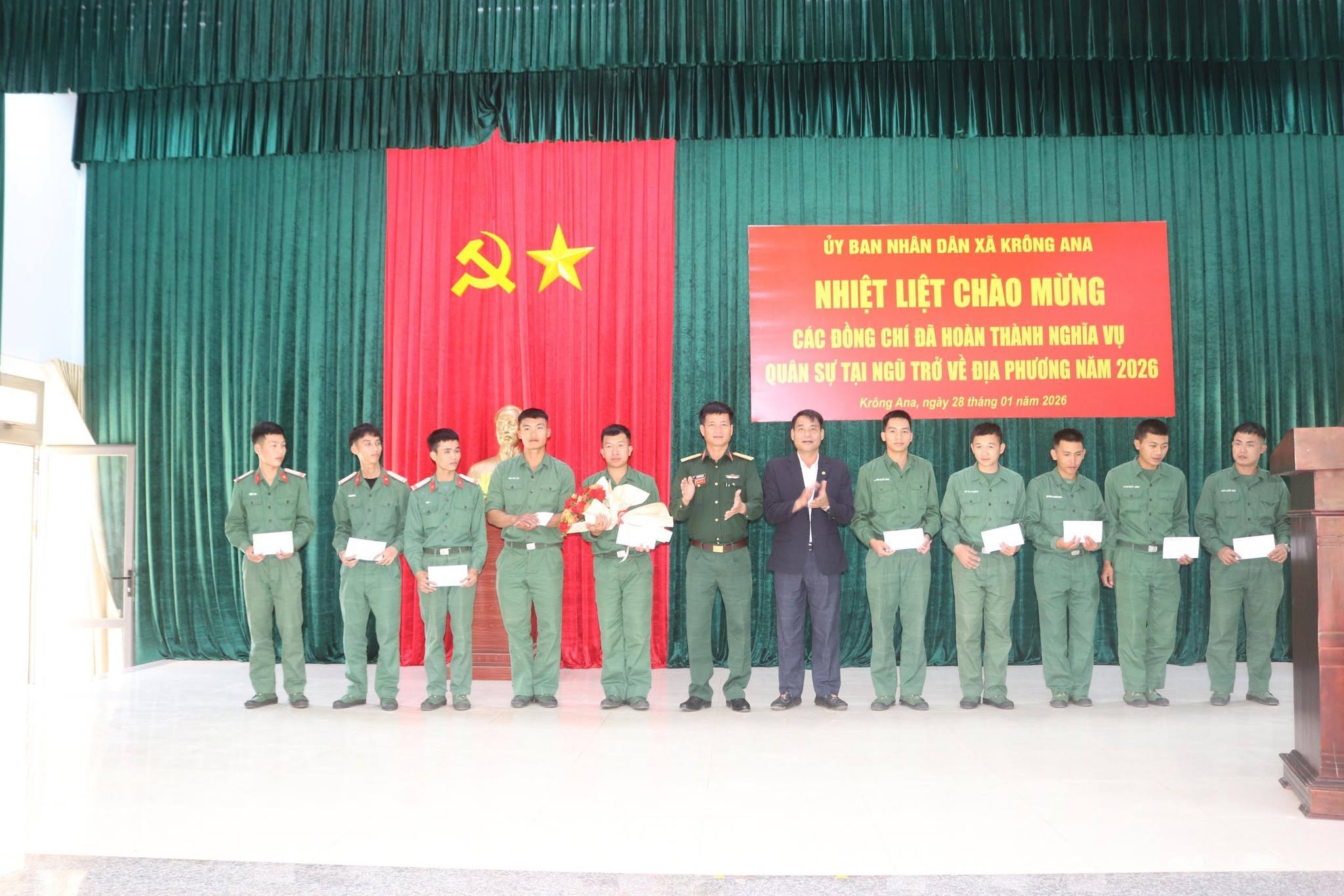 Lễ đón quân nhân xuất ngũ, hoàn thành nghĩa vụ quân sự trở về địa phương