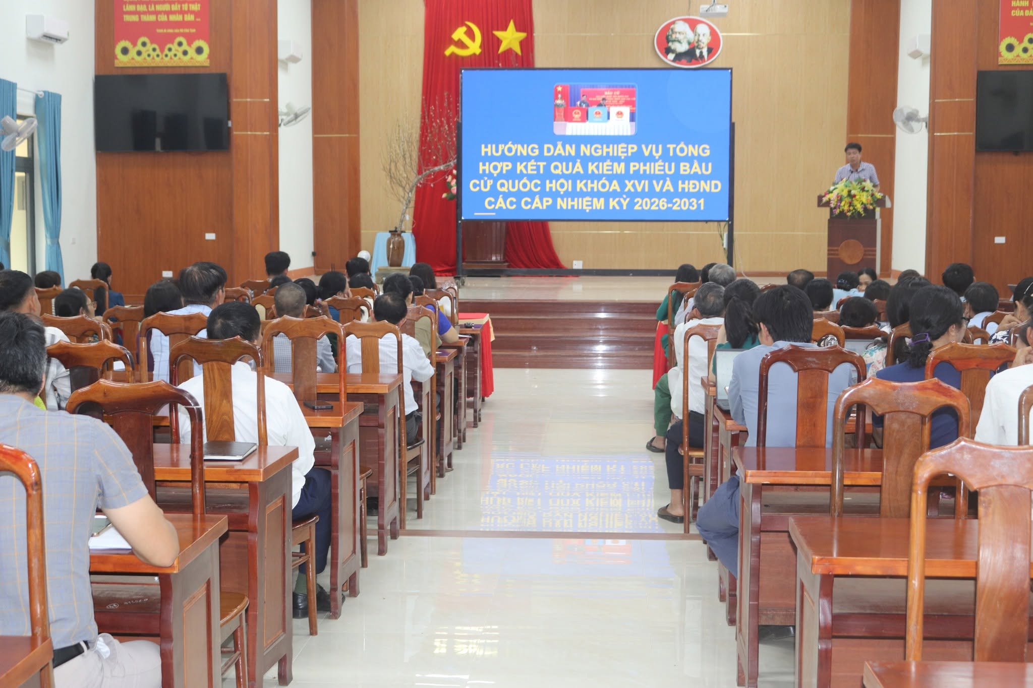 Hội nghị tập huấn triển khai công tác bầu cử đại biểu Quốc hội khóa XVI và đại biểu Hội đồng nhân dân các cấp, nhiệm kỳ 2026 – 2031