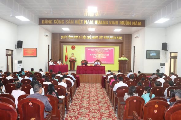HĐND xã Krông Ana tổ chức Kỳ họp chuyên đề lần thứ Hai khóa I, nhiệm kỳ 2021–2026