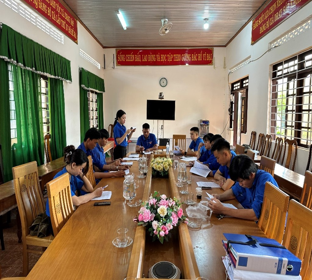 Huyện đoàn Krông Ana kiểm tra hoạt động ủy thác vốn vay Ngân hàng Chính sách xã hội tại Đoàn các xã, thị trấn trên địa bàn huyện